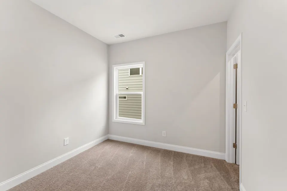 27 Masters Drive photo 6