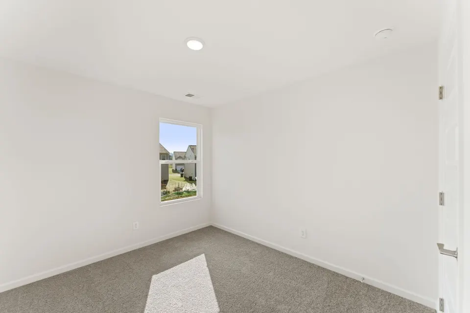 404 Bluegrass Lane photo 18