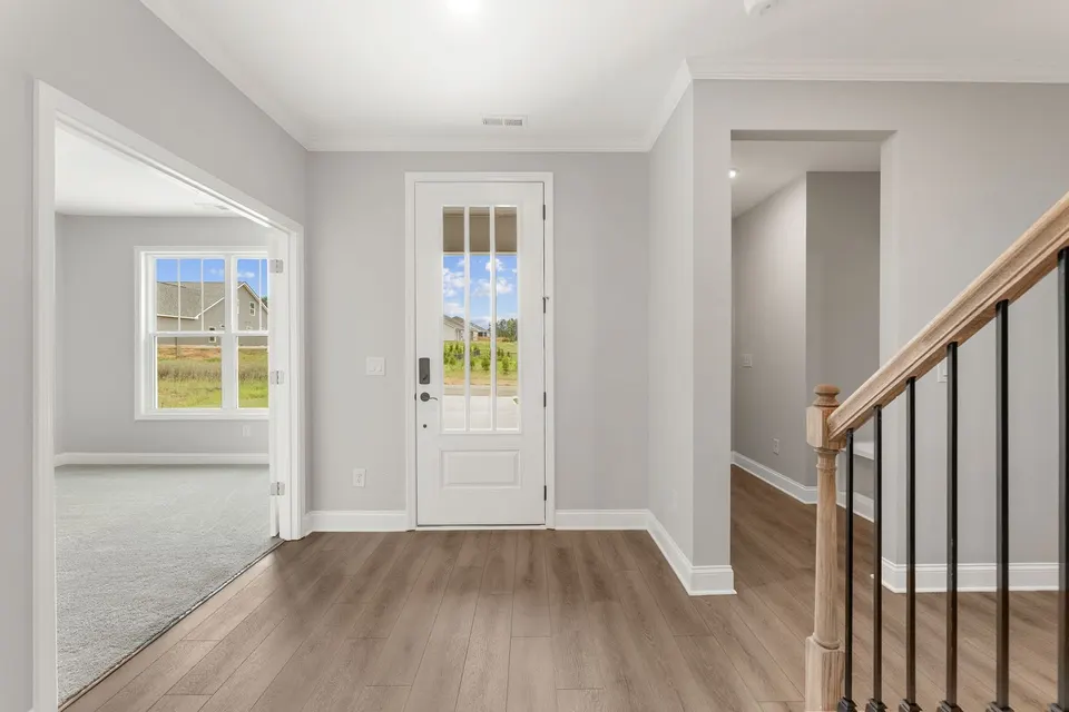 76 Stonebriar Cove photo 3