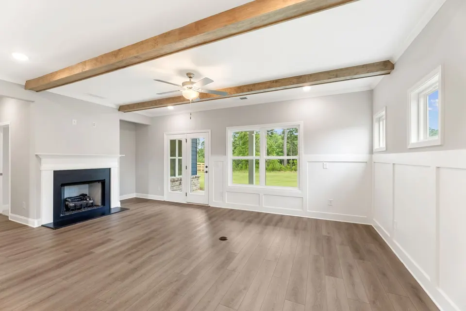 76 Stonebriar Cove photo 8