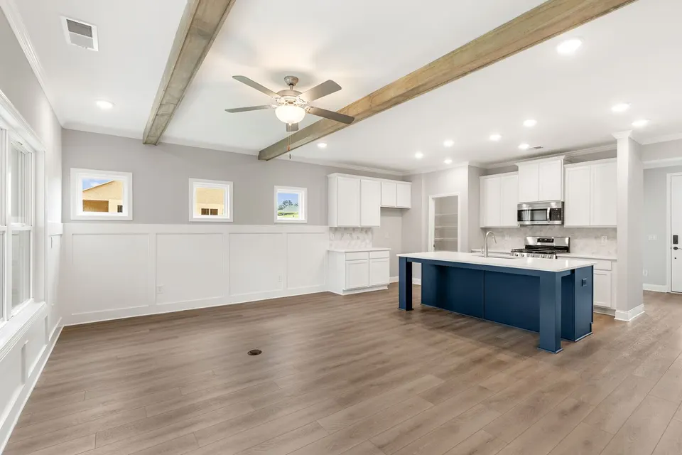 76 Stonebriar Cove photo 9