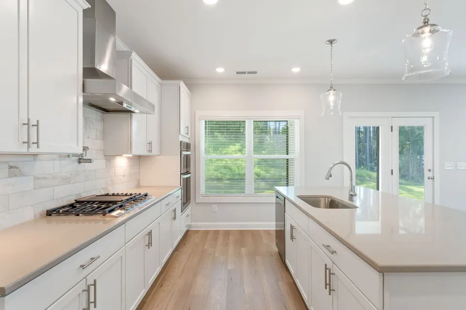 90 Riverwalk Manor Dr photo 8
