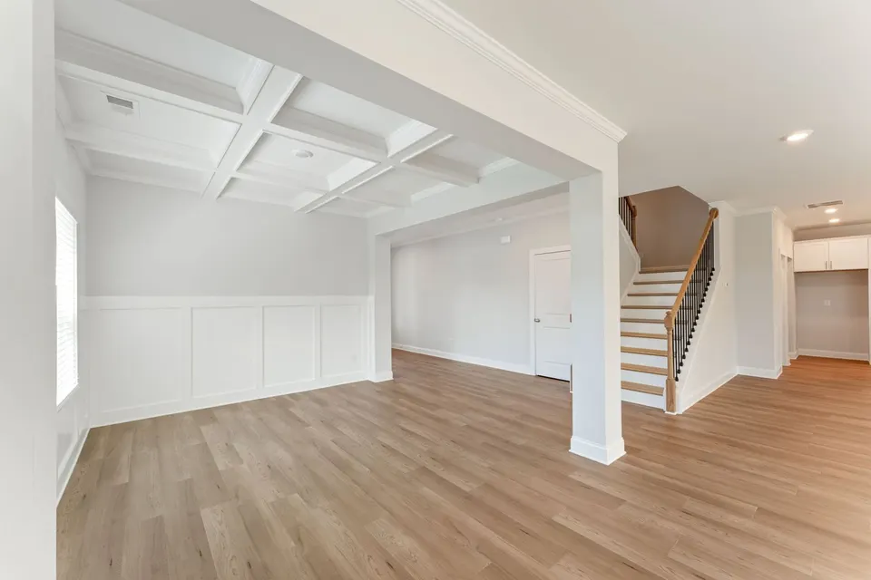 90 Riverwalk Manor Dr photo 11